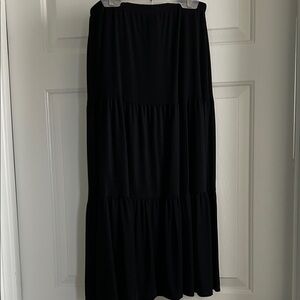 Briggs New York Black Maxi Skirt